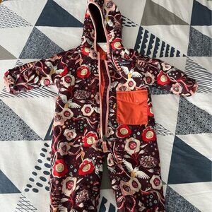 Patagonia baby snow suite 0-3